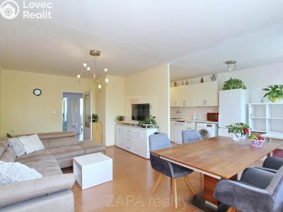 Sale apartment 3+1 Praha, Skuteckého č. 2