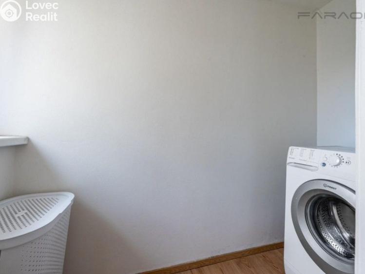 Pronájem bytu 2+KK Praha, Budečská č. 4