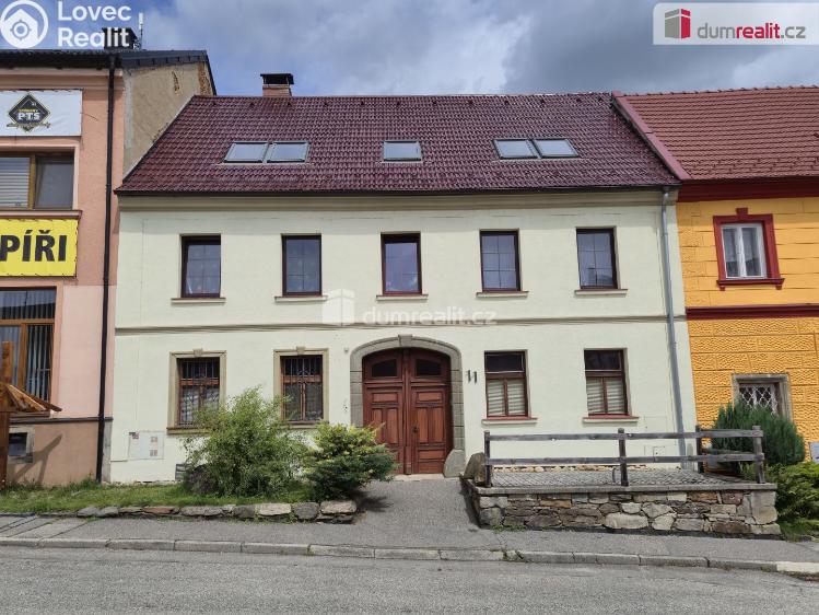 Prodej rodinného domu Velešín, náměstí J. V. Kamarýta č. 11