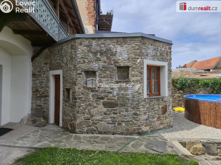 Prodej rodinného domu Velešín, náměstí J. V. Kamarýta č. 18