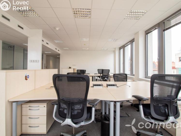 Rent office space Praha, Rohanské nábřeží 671/15 č. 6