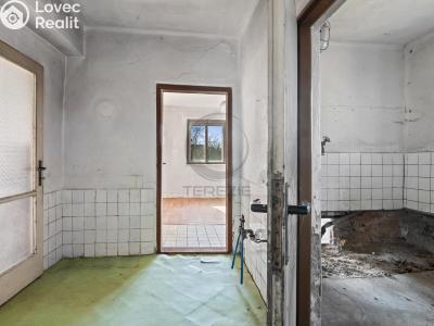 Prodej rodinného domu Rataje nad Sázavou č. 6