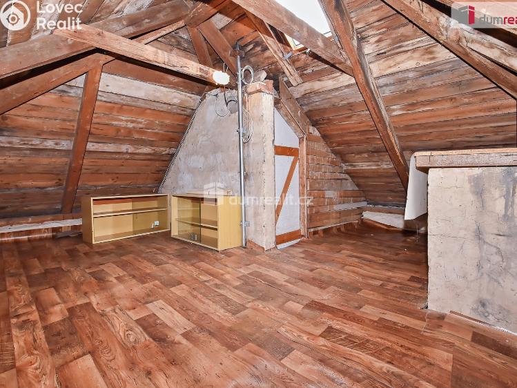 Prodej rodinného domu Přezletice, Veleňská č. 39