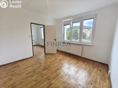 Pronájem bytu 3+1 Jirkov, Studentská č. 6