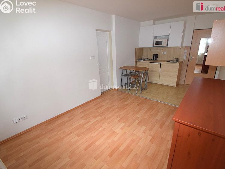 Pronájem bytu 2+KK Praha 5, Nad Palatou č. 3