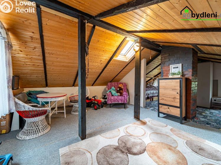 Sale hut Dobřív č. 16