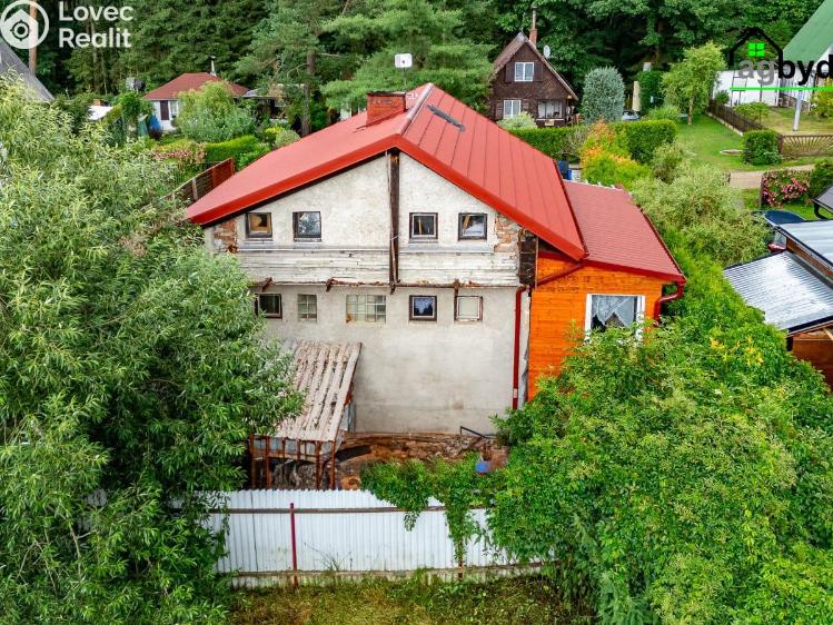 Sale hut Dobřív č. 24