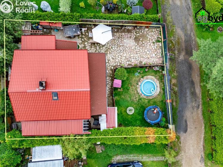 Sale hut Dobřív č. 26