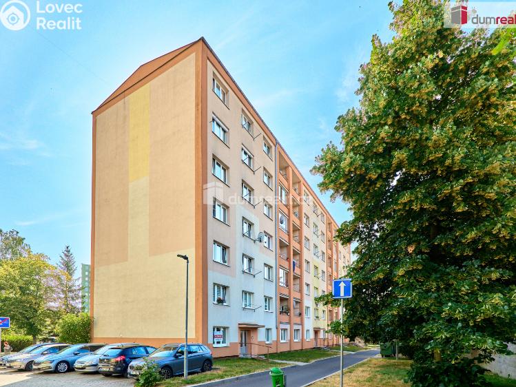 Prodej obchodního prostoru Chodov, Revoluční č. 12