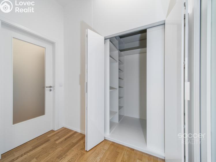 Rent apartment 2+KK Praha, Krásova č. 15