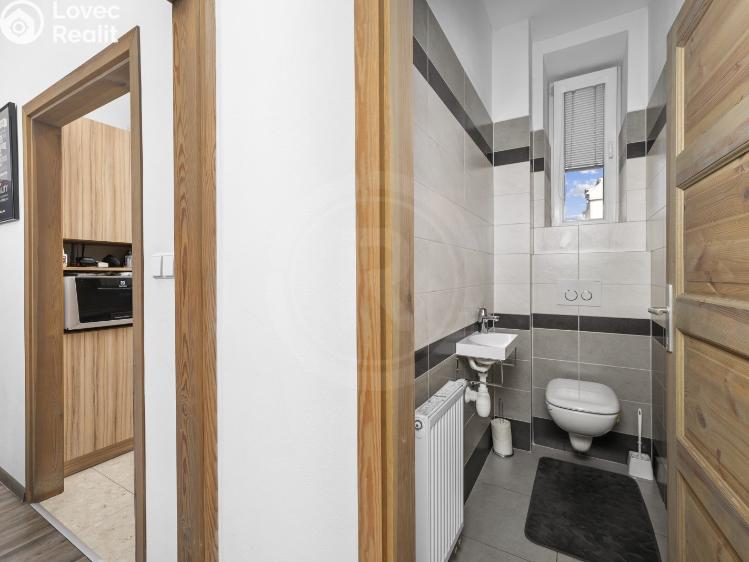 Sale apartment 3+1 České Budějovice, Jeronýmova 216/5 č. 16