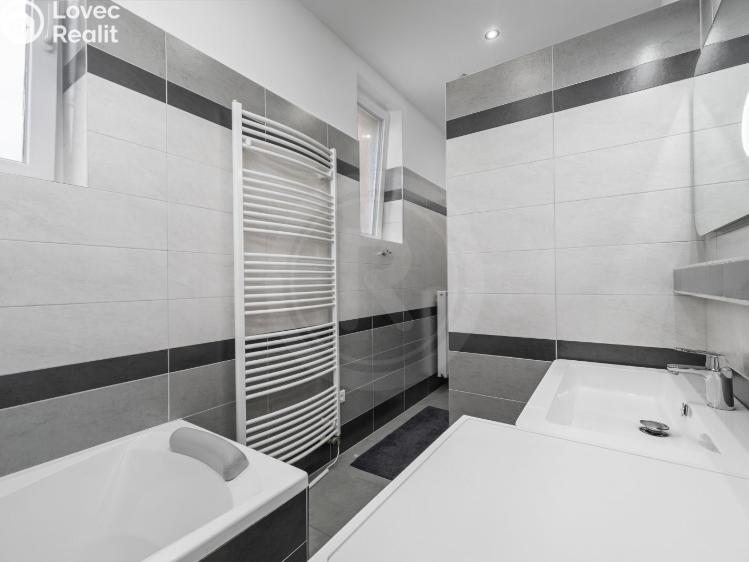 Sale apartment 3+1 České Budějovice, Jeronýmova 216/5 č. 18