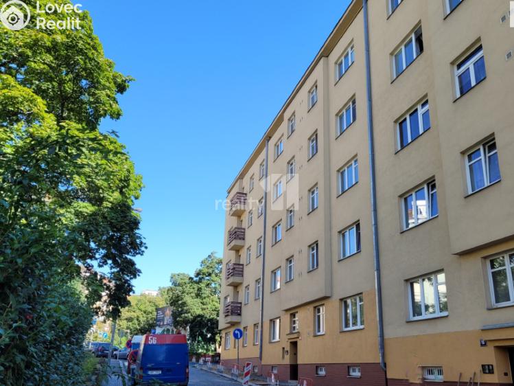 Pronájem bytu 3+KK Praha 10, Gruzínská č. 1