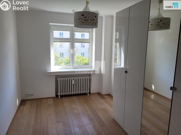 Pronájem bytu 3+KK Praha 10, Gruzínská č. 11