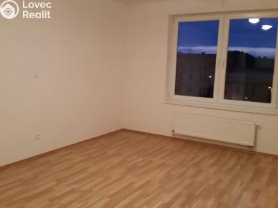 Pronájem bytu 1+KK Tábor, Nad Řekou 3100 č. 2