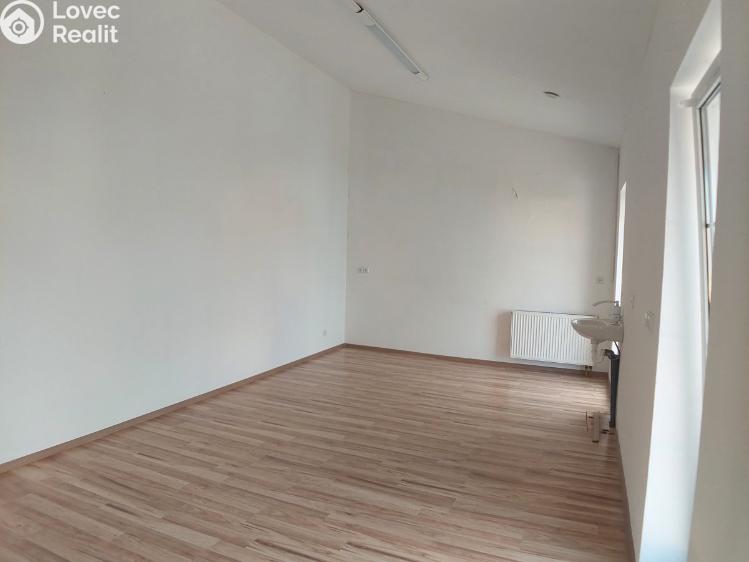 Pronájem obchodního prostoru Veselí nad Lužnicí, Třída Čs. armády 823 č. 8