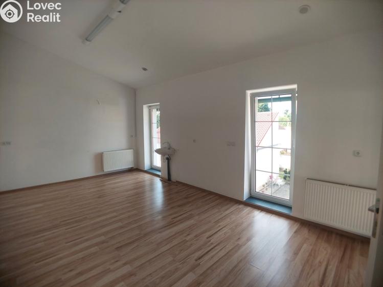 Pronájem obchodního prostoru Veselí nad Lužnicí, Třída Čs. armády 823 č. 9