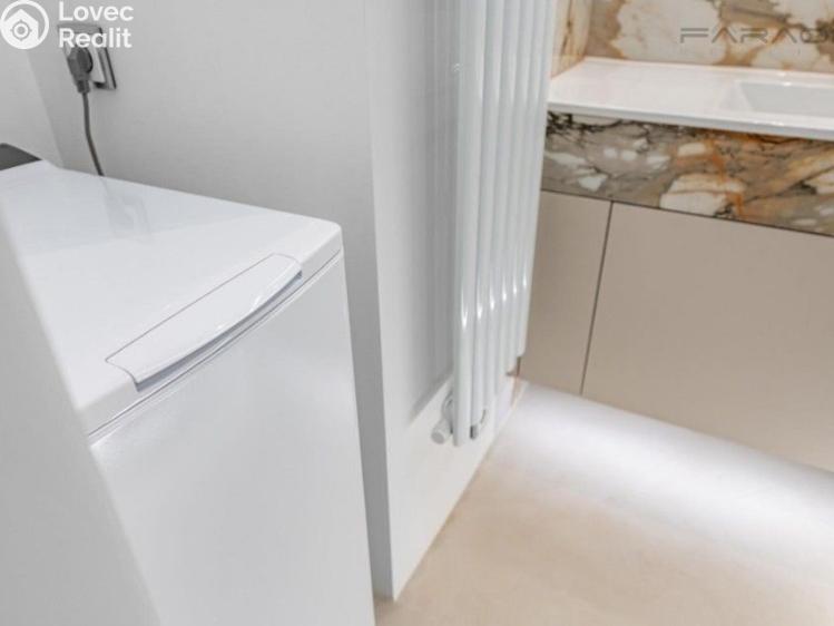 Оренда квартири 2+KK Praha, Rohanské nábřeží č. 15