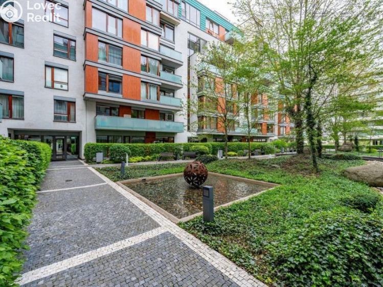 Оренда квартири 2+KK Praha, Rohanské nábřeží č. 21