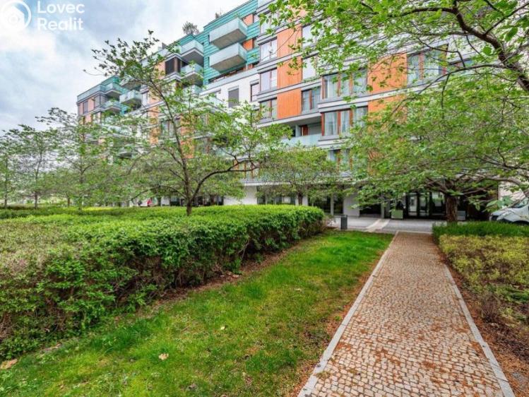 Оренда квартири 2+KK Praha, Rohanské nábřeží č. 24