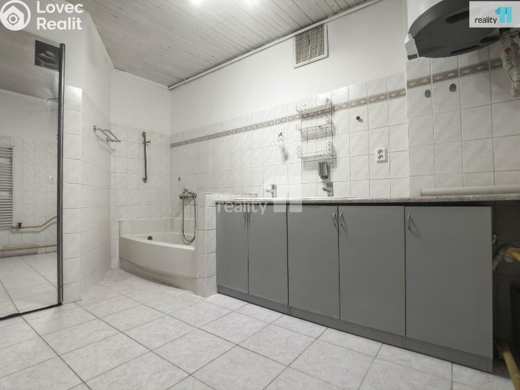 Pronájem bytu 4+KK Kroměříž, Riegrovo náměstí č. 10