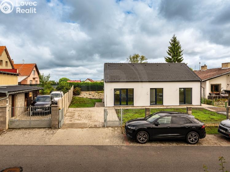 Prodej rodinného domu Planá č. 36