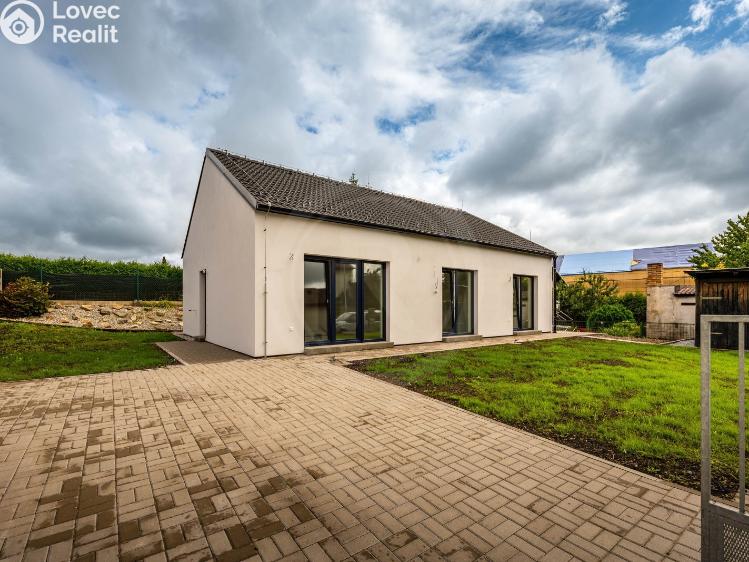 Prodej rodinného domu Planá č. 12