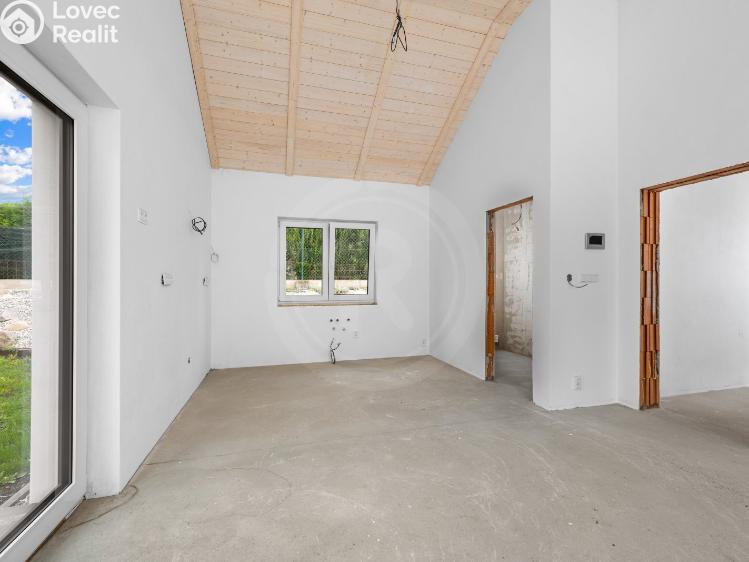 Prodej rodinného domu Planá č. 8