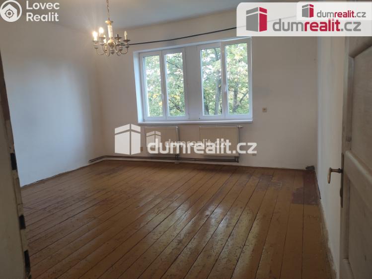 Pronájem bytu 3+1 Poděbrady, Na Valech č. 6