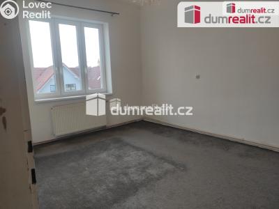 Pronájem bytu 3+1 Poděbrady, Na Valech č. 4