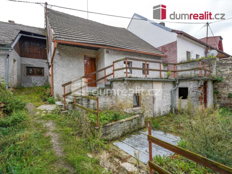 Prodej rodinného domu Žichovice č. 7