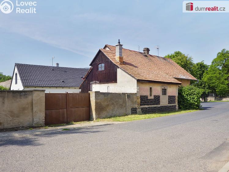 Prodej rodinného domu Děčany č. 1