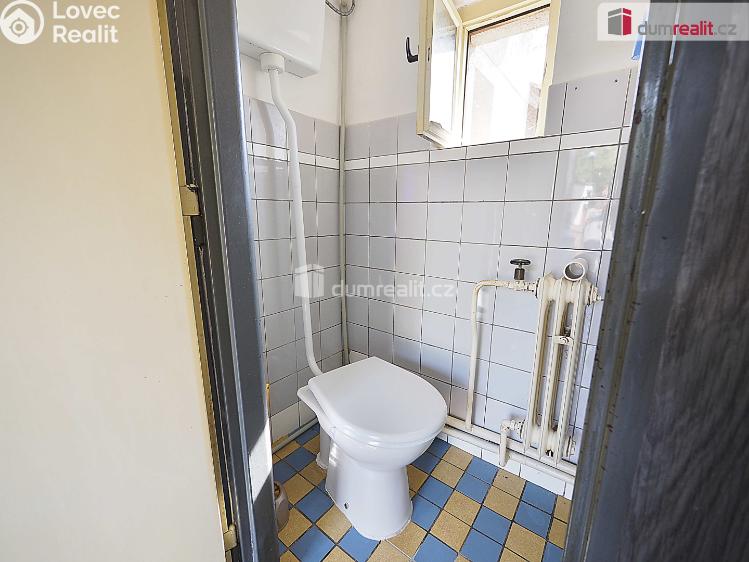 Prodej rodinného domu Děčany č. 15