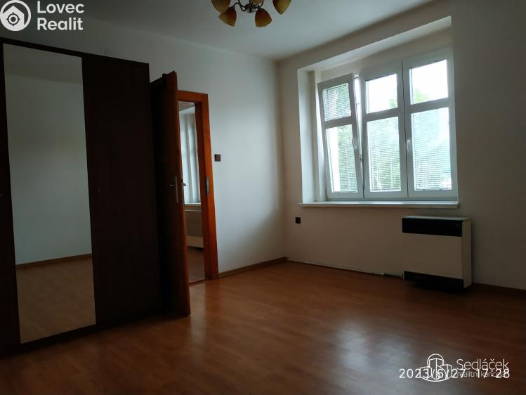 Pronájem bytu 2+1 Karlovy Vary, Rohová č. 12