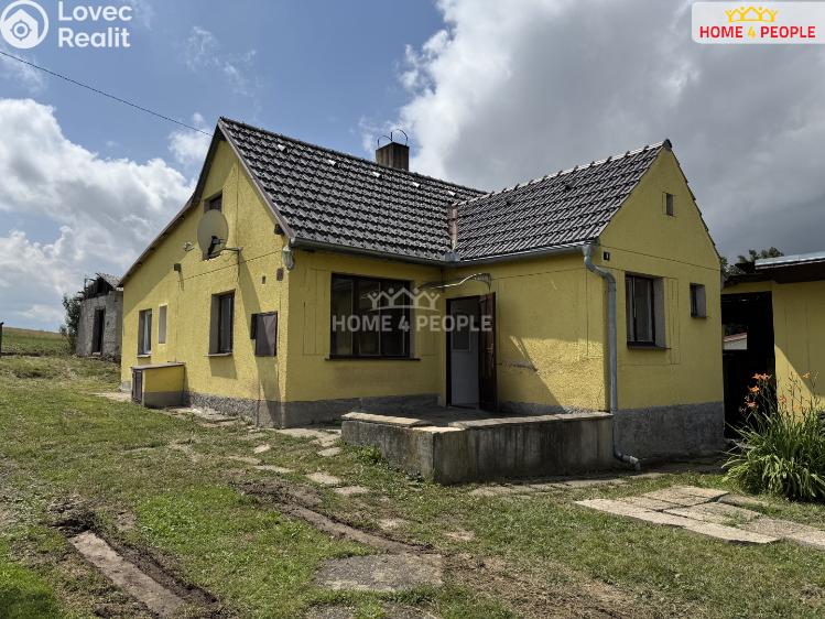 Sale hut Čechtice č. 1