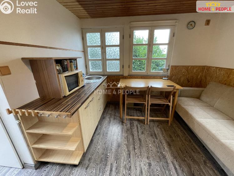 Prodej chaty Praha 9, Hrdlořezská č. 3