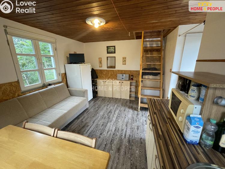 Prodej chaty Praha 9, Hrdlořezská č. 5