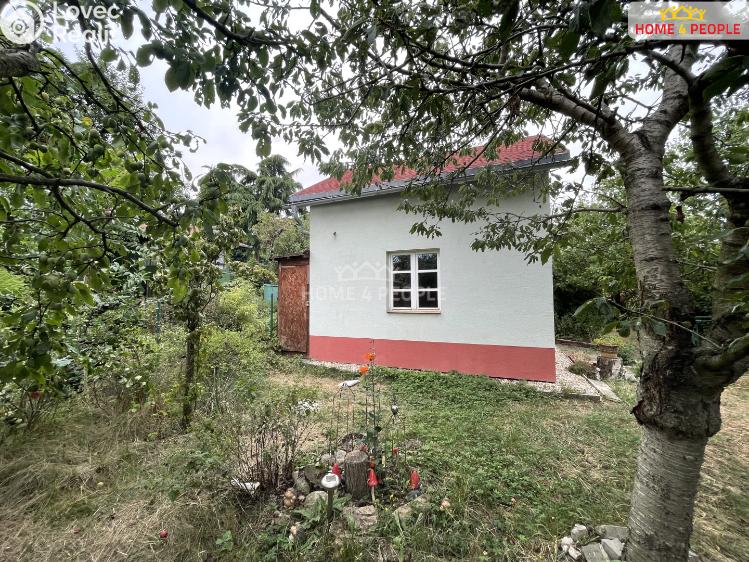 Prodej chaty Praha 9, Hrdlořezská č. 21