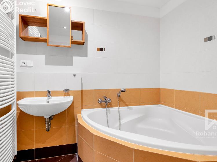 Prodej bytu 1+KK Praha, K dálnici č. 18