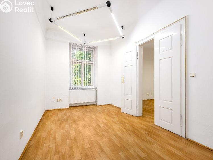 Sale apartment building České Budějovice, Na Sadech 2017/13 č. 25