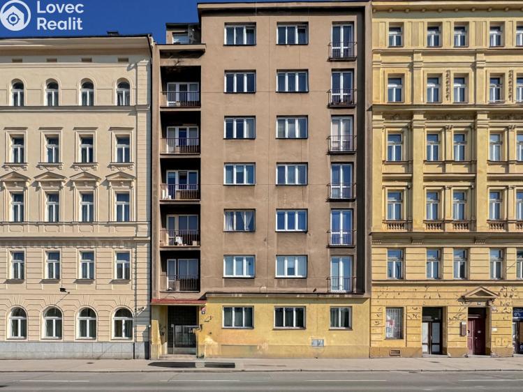 Pronájem bytu 1+KK Praha, Sokolská č. 11