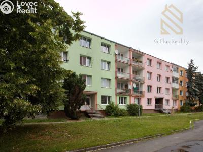 Pronájem bytu 2+1 Louny, Jana Švermy 2054 č. 1