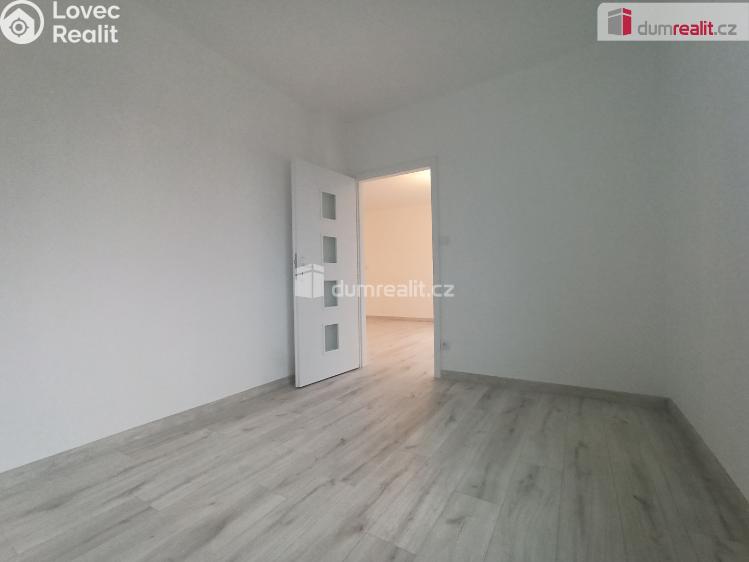 Pronájem bytu 2+1 Karlovy Vary, Lesní č. 23