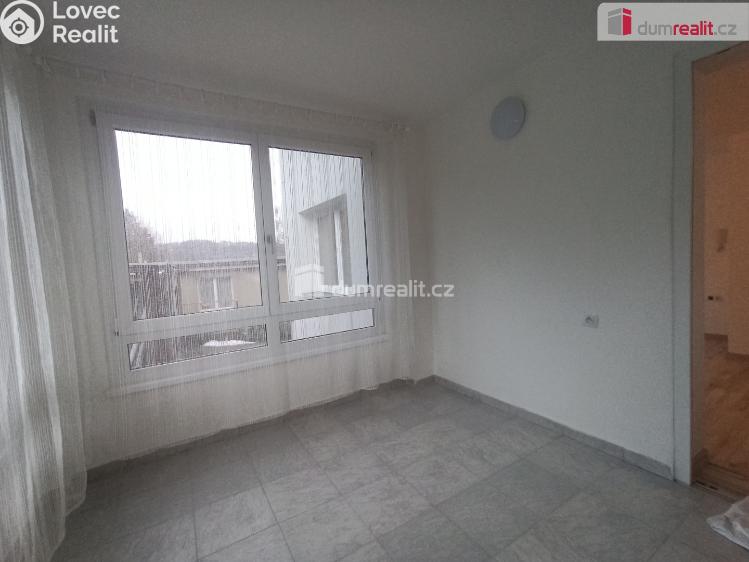 Pronájem bytu 2+1 Karlovy Vary, Lesní č. 25