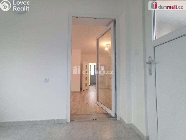 Pronájem bytu 2+1 Karlovy Vary, Lesní č. 26