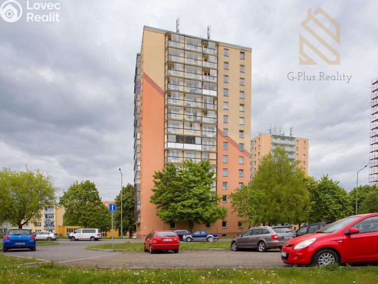 Prodej bytu 3+1 Karlovy Vary, Dvořákova 704/6 č. 1