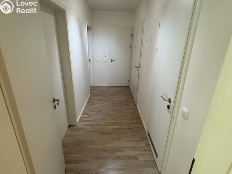 Pronájem bytu 3+KK Praha, Naskové č. 13