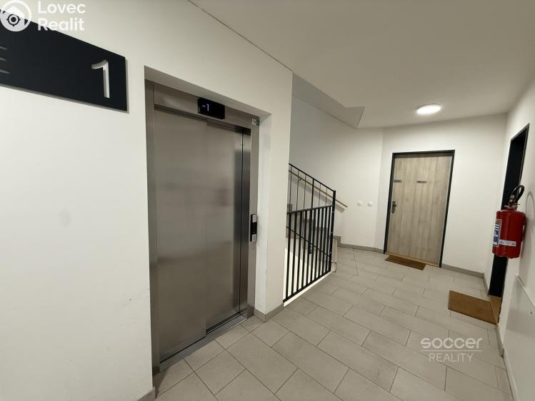 Pronájem bytu 3+KK Praha, Naskové č. 22