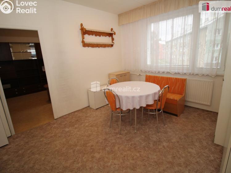 Оренда квартири 2+KK Horní Slavkov, Zahradní č. 6