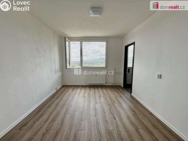 Rent apartment 1+1 Krupka, Sídliště č. 4